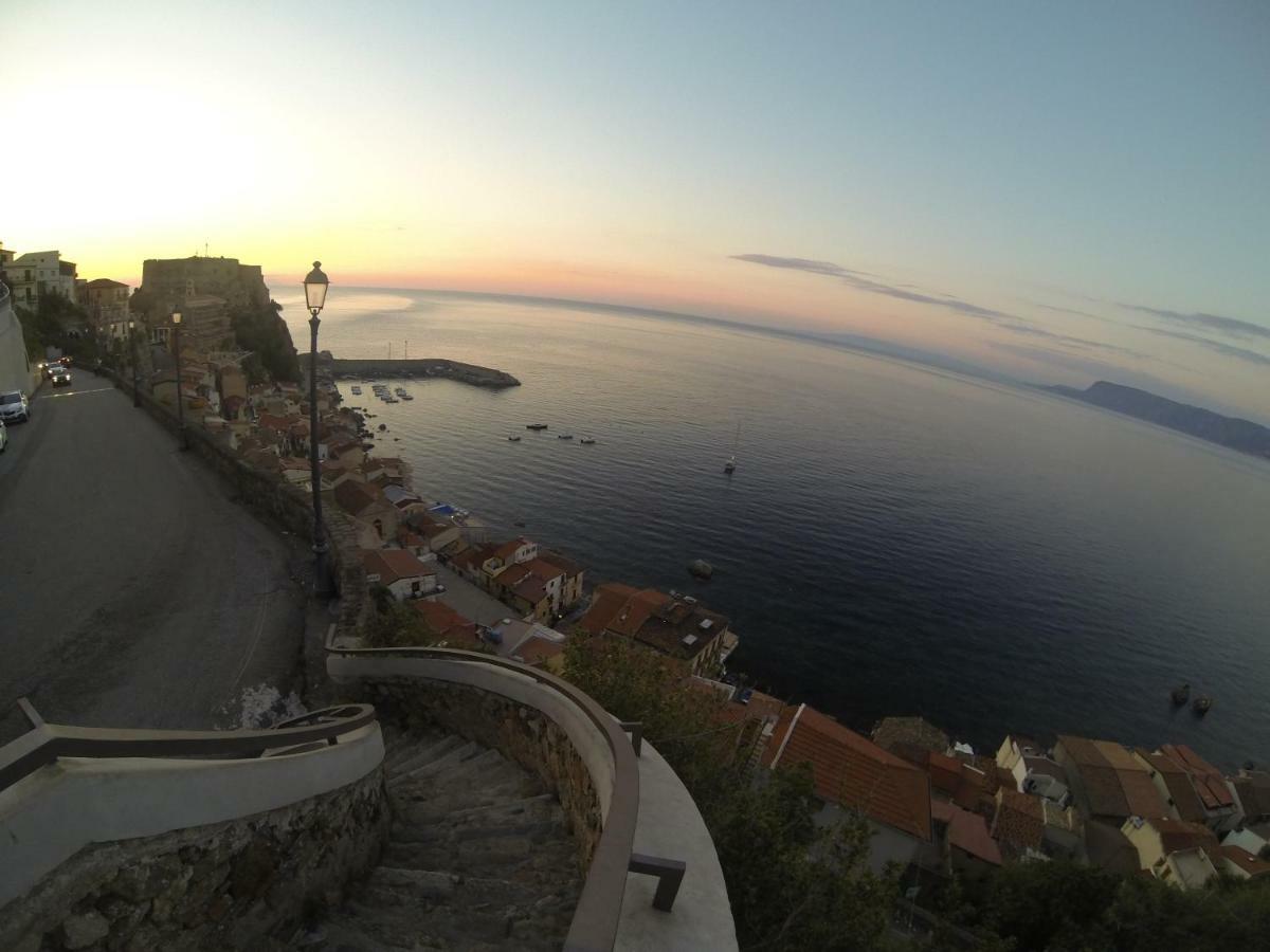 Il Ritratto Casa Vacanza Scilla Eksteriør bilde