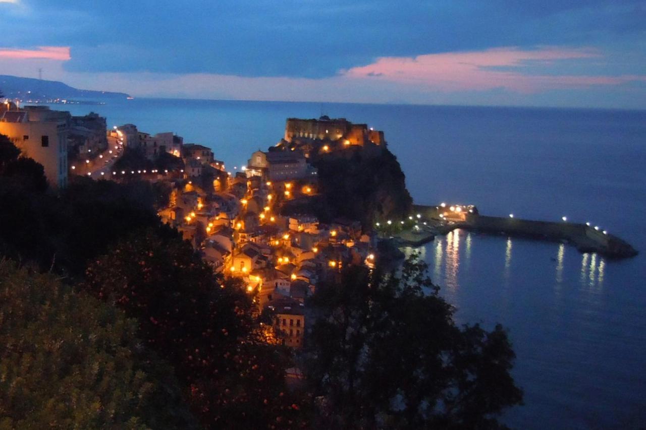 Il Ritratto Casa Vacanza Scilla Eksteriør bilde